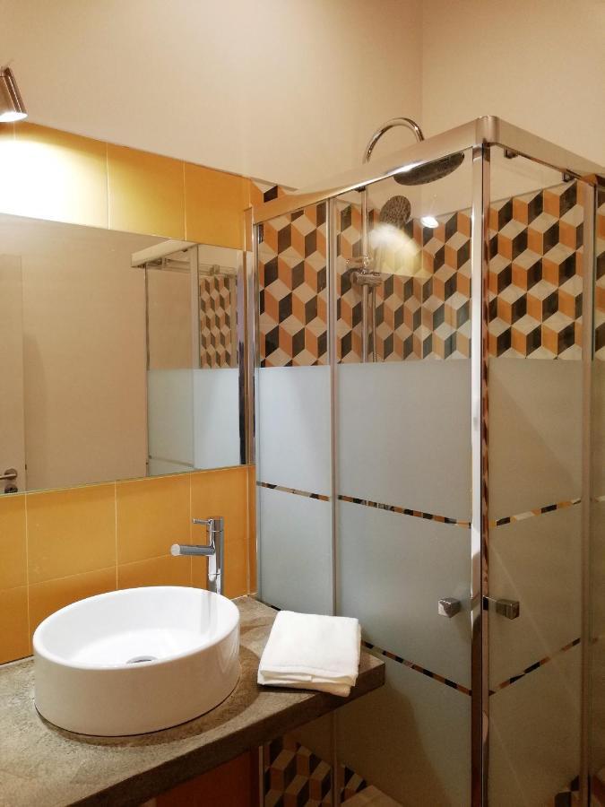 Doppel-/Zweibettzimmer mit eigenem Bad