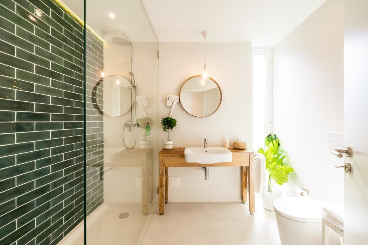 Two-Bedroom Apartment,1055814550:JPEG