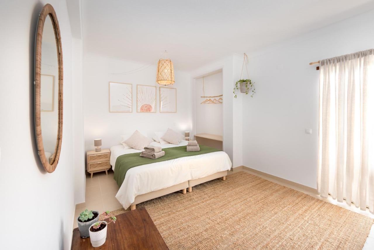 Quarto Duplo com Banheiro Compartilhado
