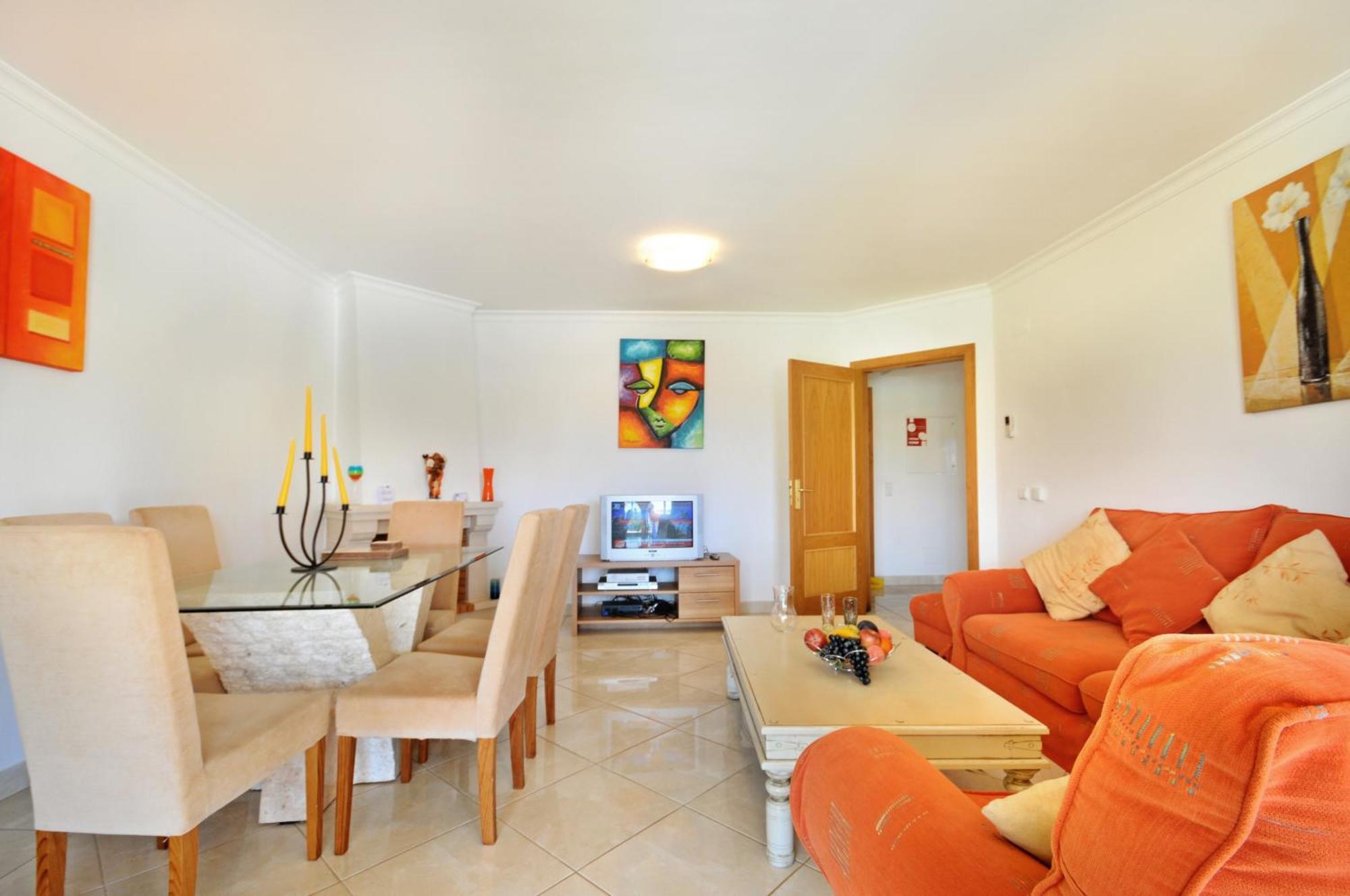 Casa a Schiera con 2 Camere da Letto