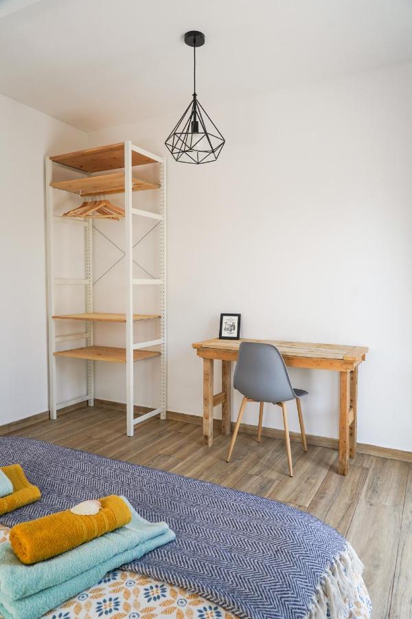 Quarto Duplo com Casa de Banho Privativa