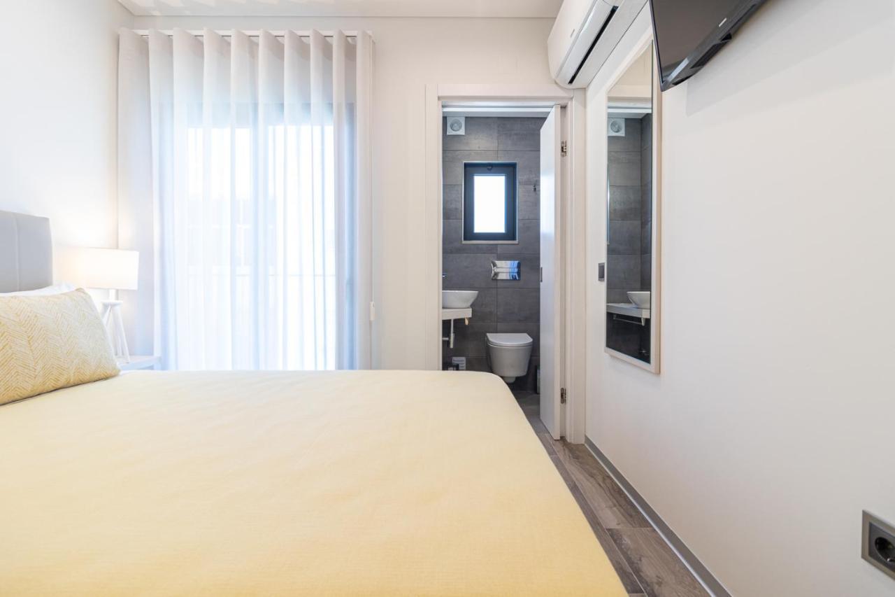 Budget Double Room with Balcony,1257077506:JPEG