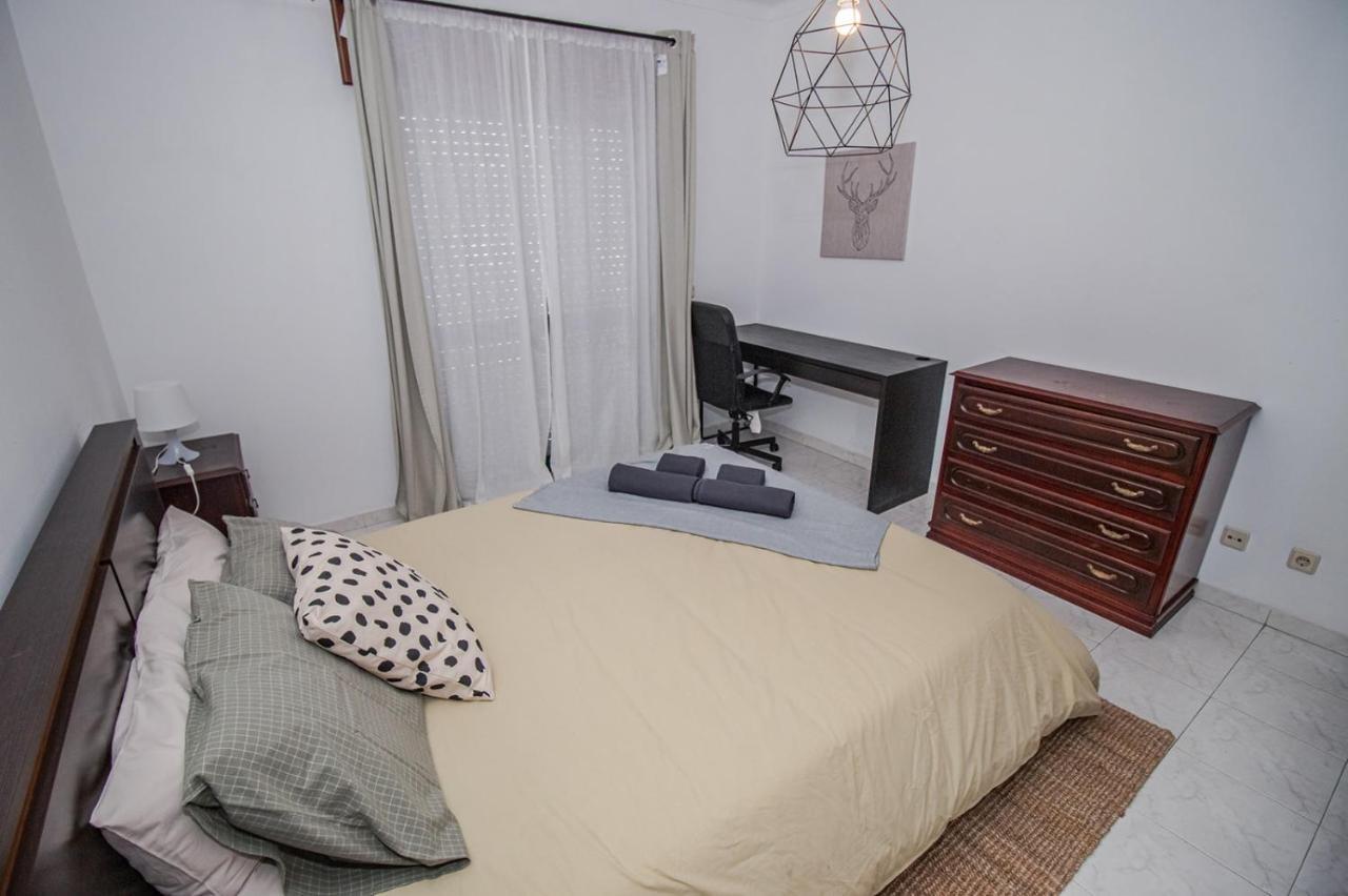 Quarto Duplo com Banheiro Compartilhado