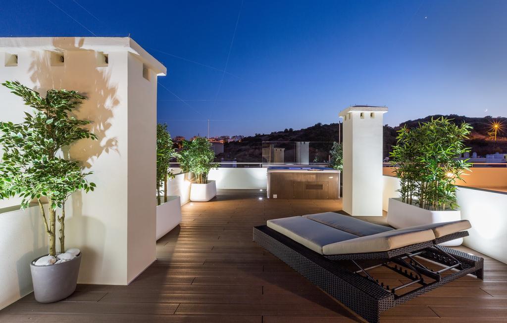 Penthouse Apartment 2