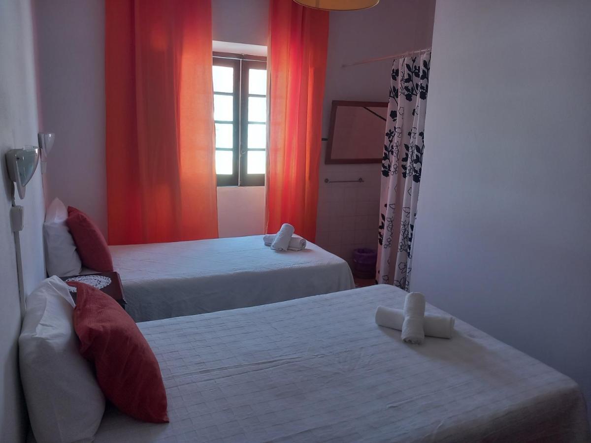 Zweibettzimmer mit Gemeinschaftsbad
