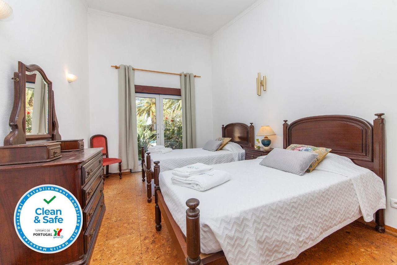 Twin Room with Private Bathroom
