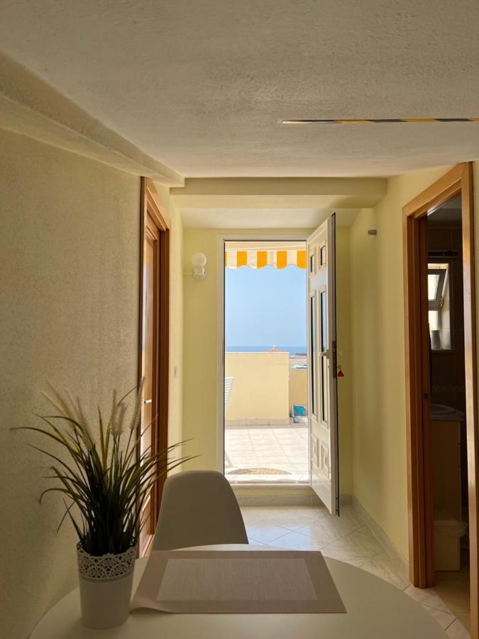Studio Apartment Sea View