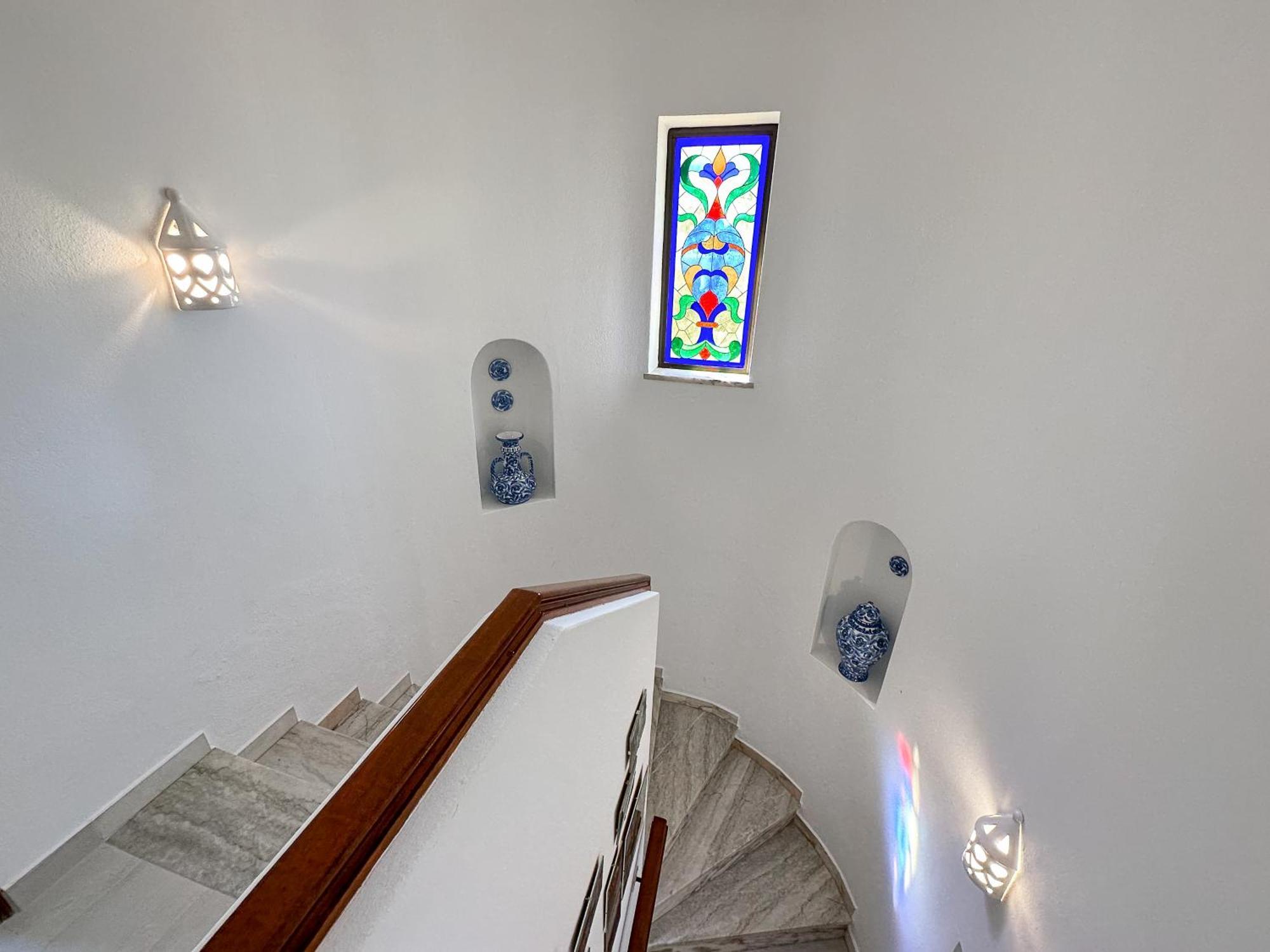 Detached Four-Bedroom Villa Private Pool
