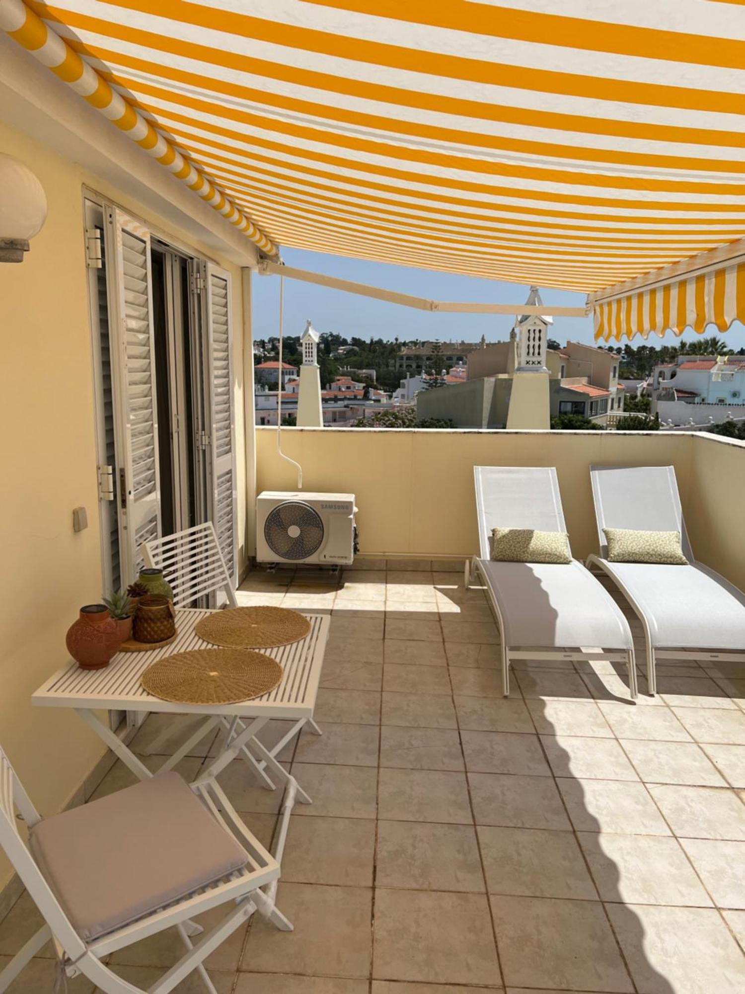 Studio Apartment Sea View