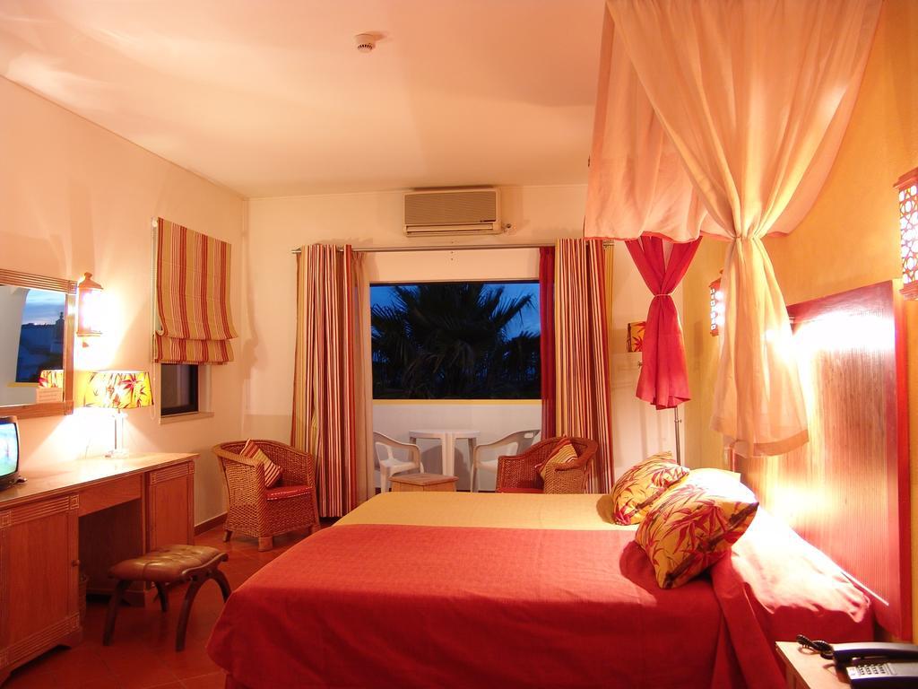 Quarto Individual Amplo
