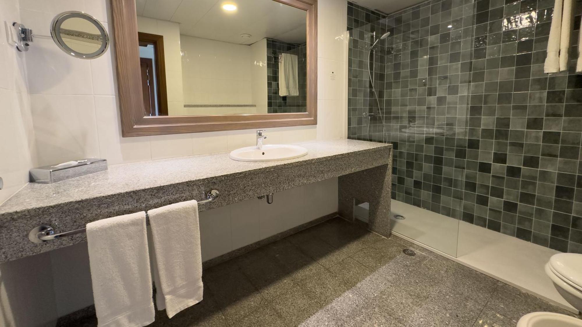 Standard Double Room with Furnished Balcony and Single Sofa Bed,1661631266:JPEG