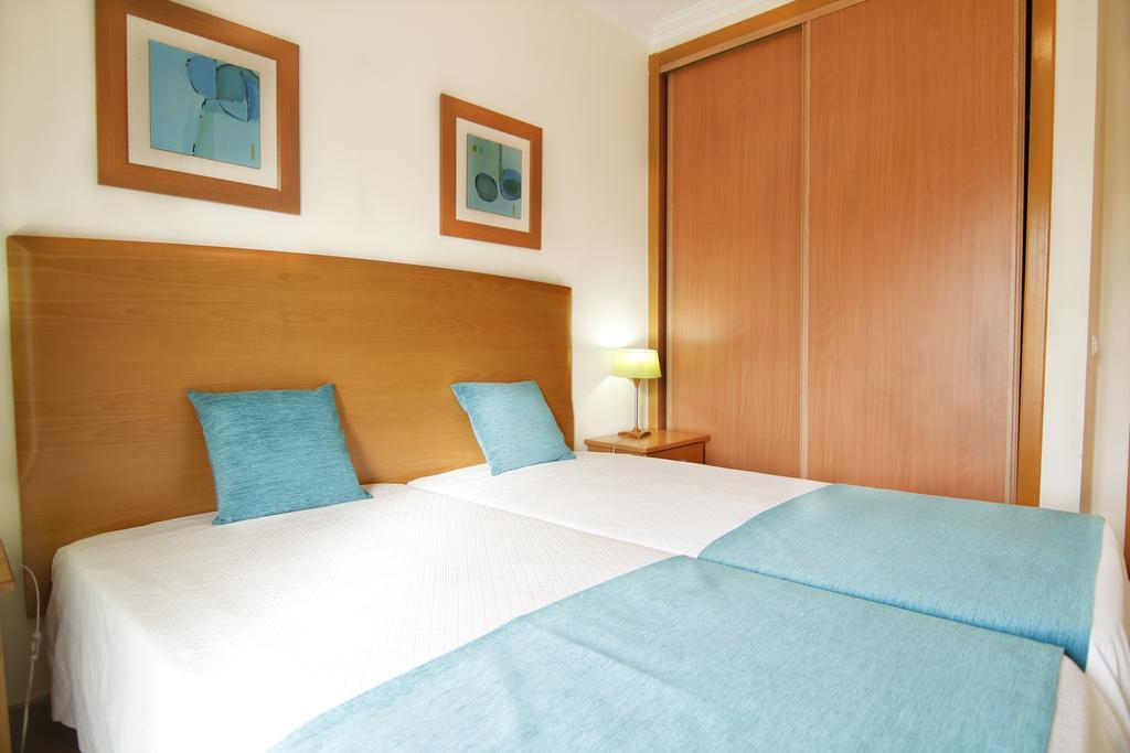 Superior One-Bedroom Apartment Balcony