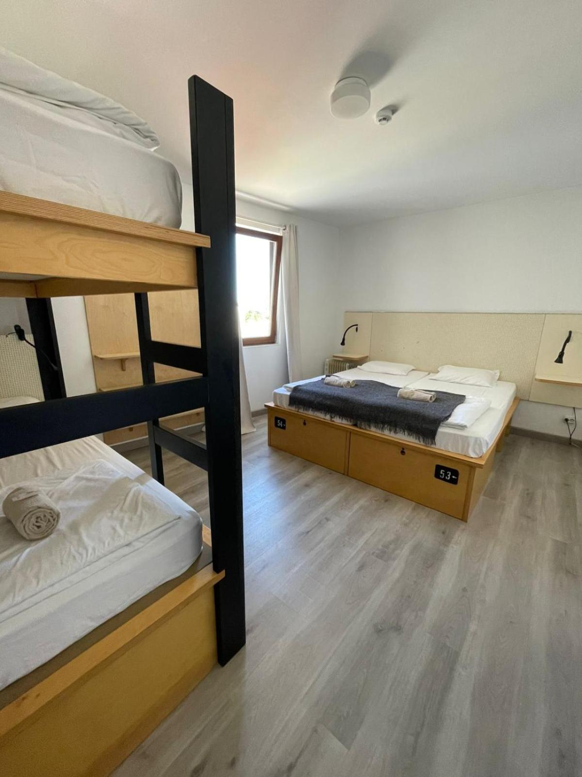Double Room with Extra Bed,1691989659:JPEG