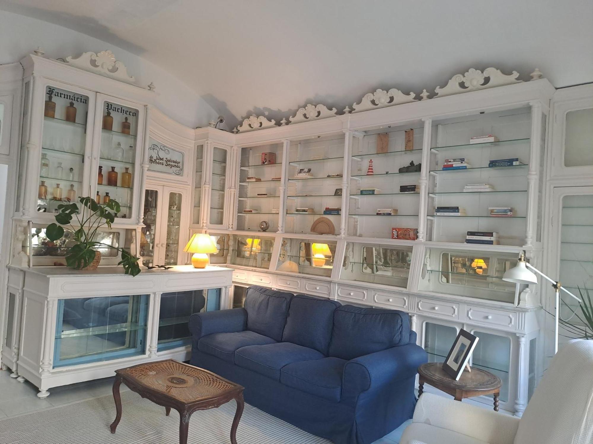 Studio,1699223533:JPEG