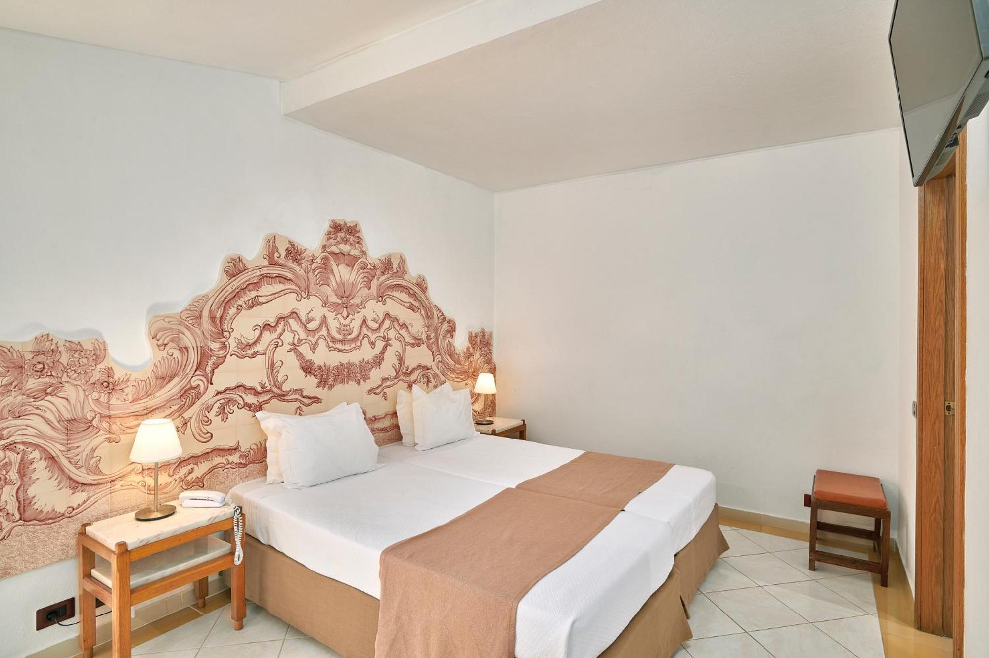 Single Room,1742593180:JPEG