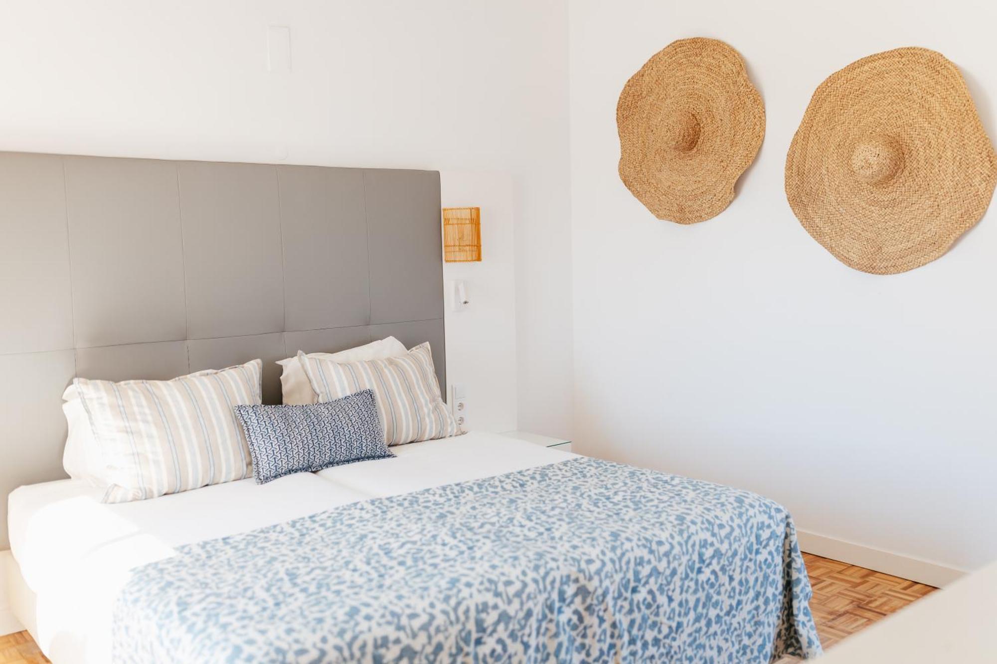 Chambre Double - Vue sur Piscine