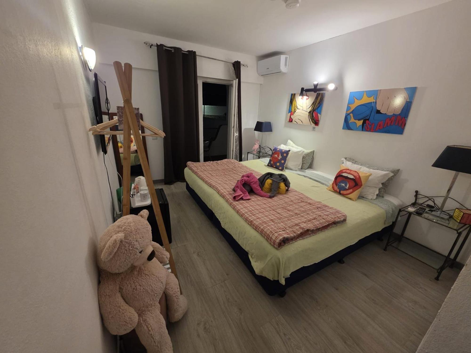 Large Twin Room