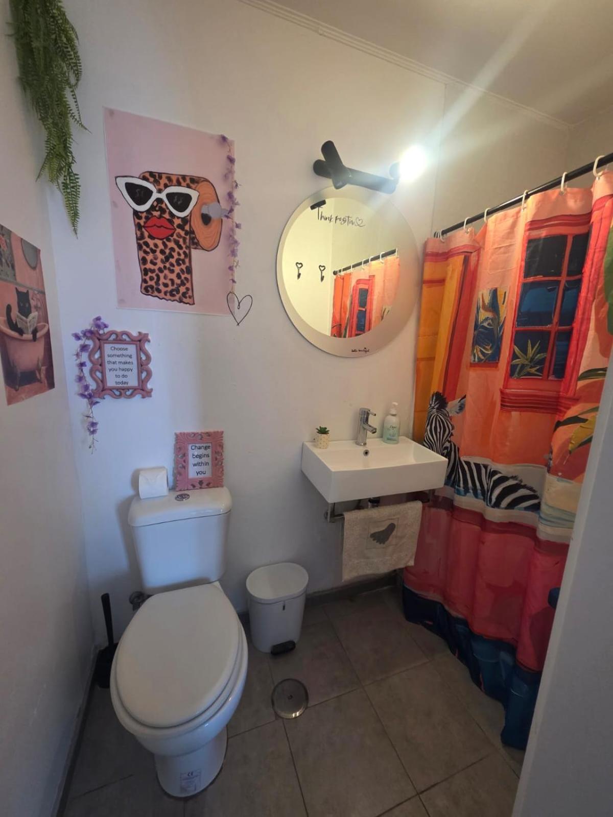 Basic Triple Room Private Bathroom