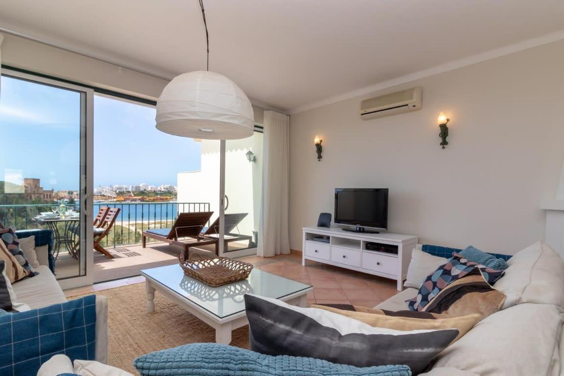Holiday Home,1758846800:JPEG