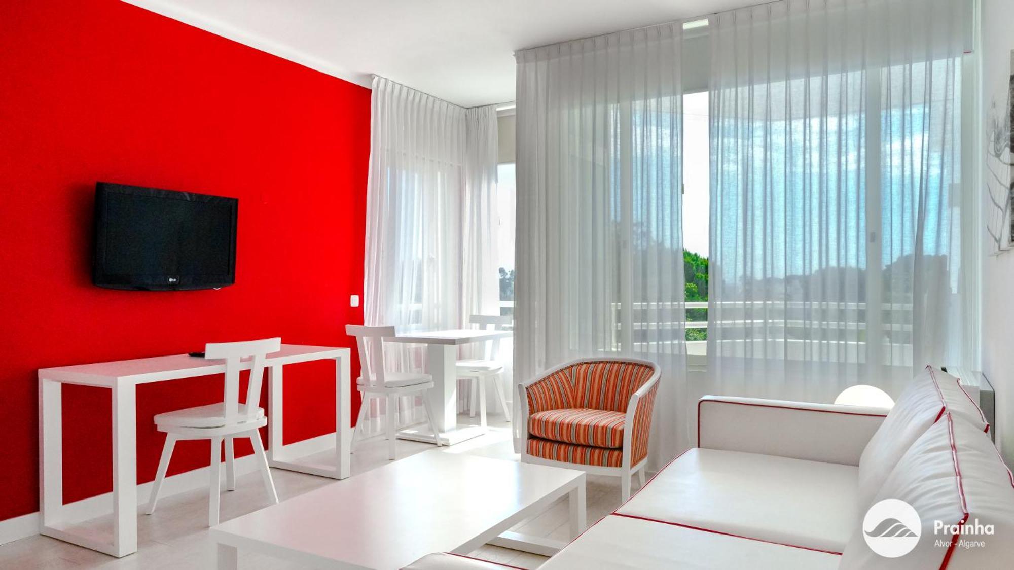 Appartement met 1 Slaapkamer en Uitzicht op het Zwembad