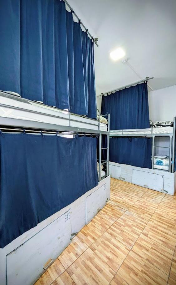 Cama em Dormitório Feminino com 4 Camas