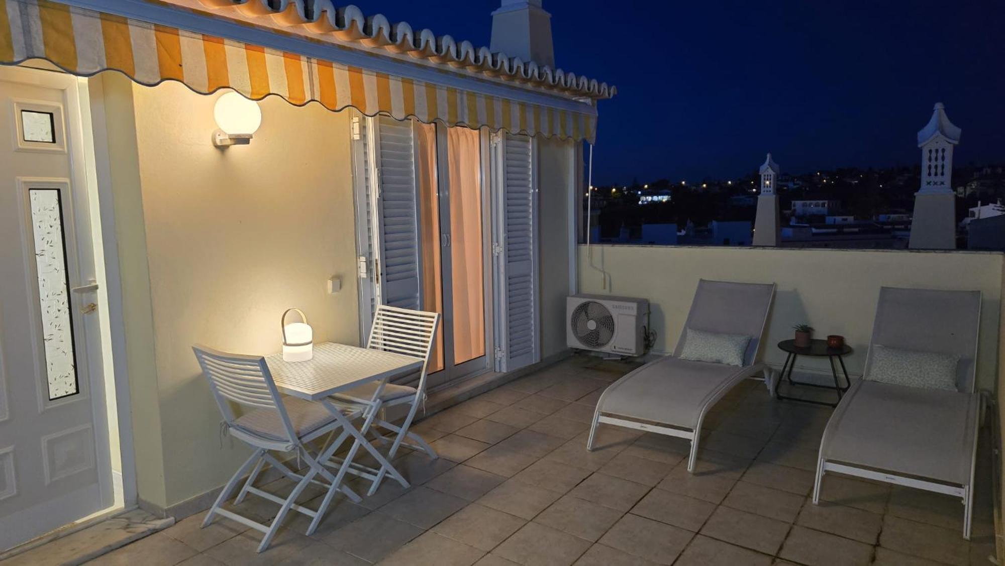 Studio Apartment Sea View