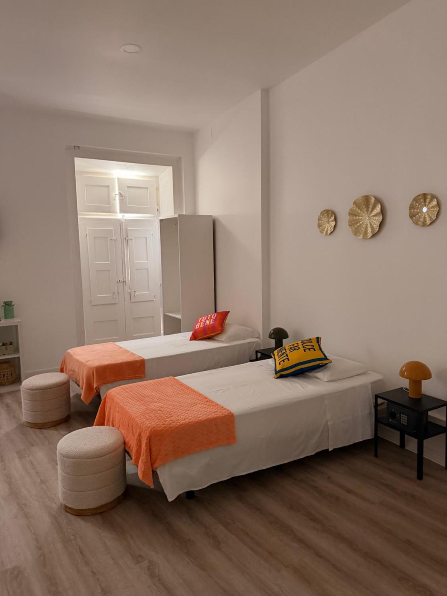 Posto Letto in Dormitorio Femminile