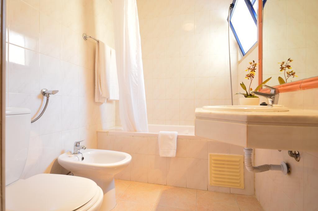 Apartamento com 1 Quarto