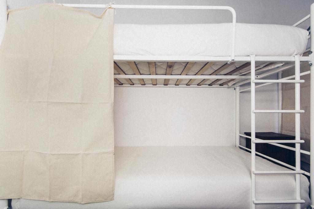 Bunk Bed in 8-bed Mixed Dormitory Room,382400602:JPEG