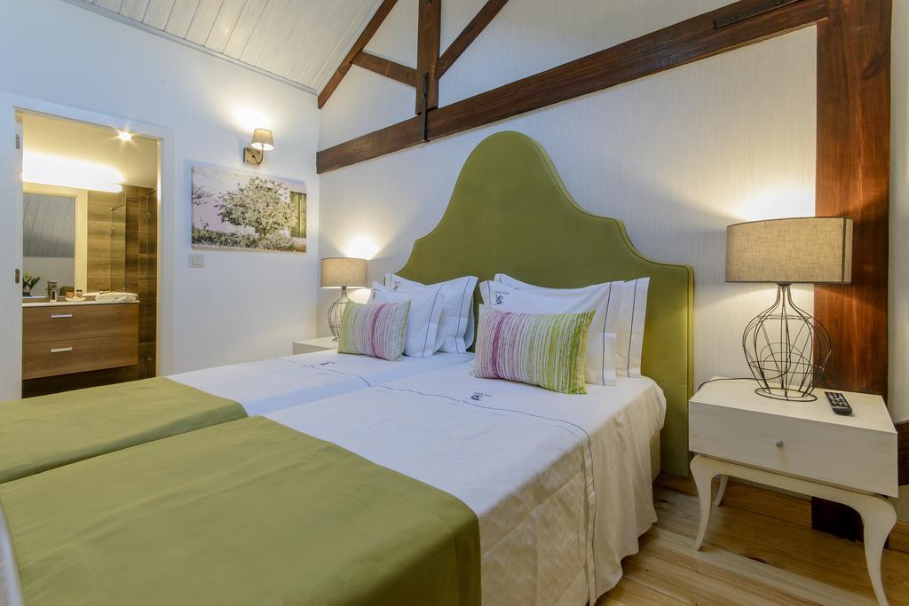 Suite,422719659:JPEG