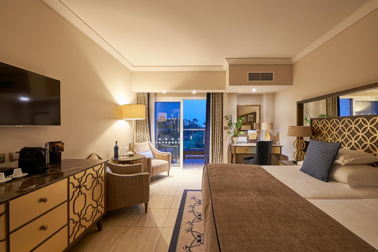 Quarto Duplo ou Twin Premium com Vista Golfe ou Vista Mar - Oferta Especial