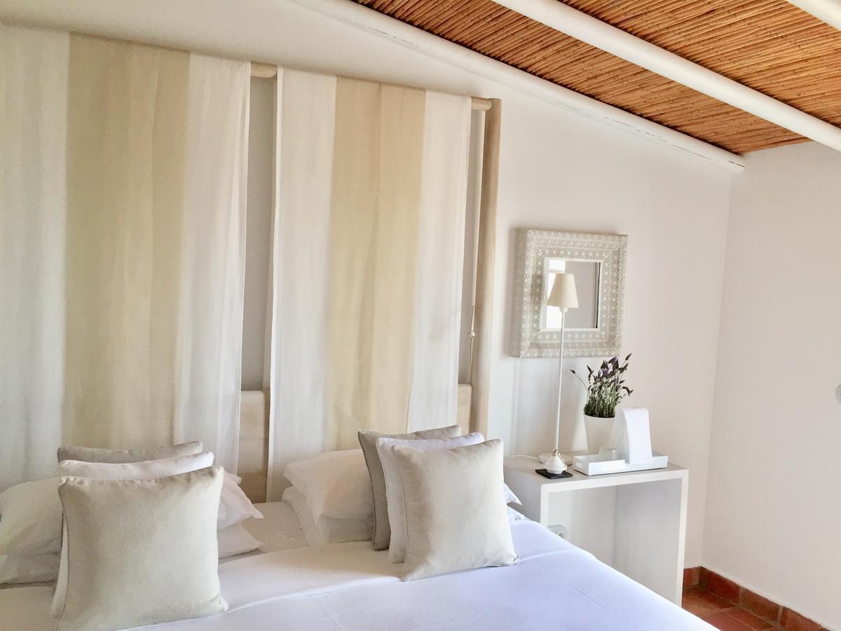 Quarto Duplo