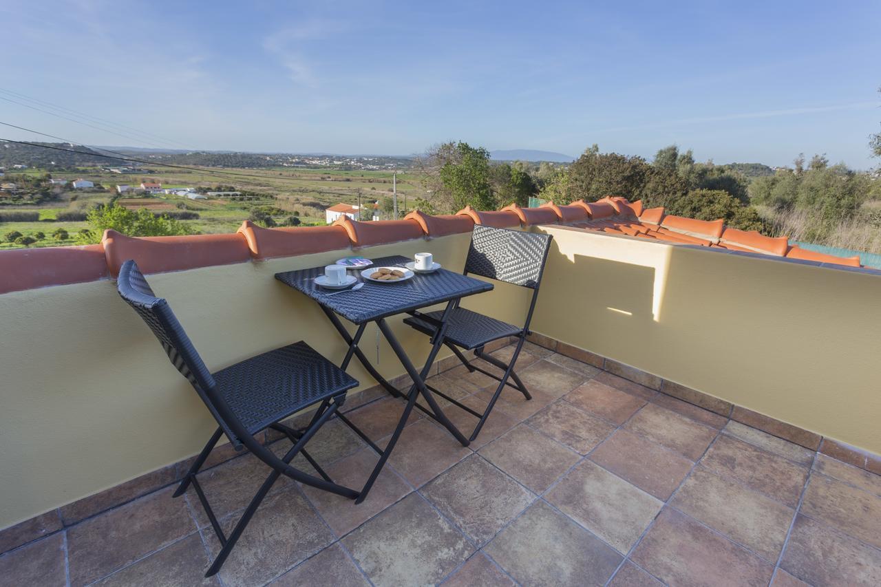 King Suite with Balcony,633650844:JPEG