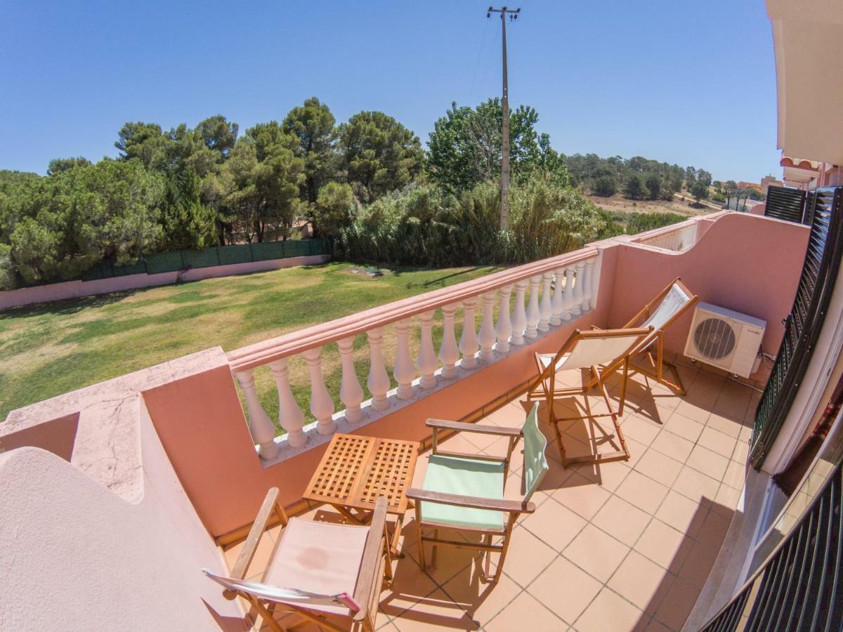 Studio with Balcony and Garden View