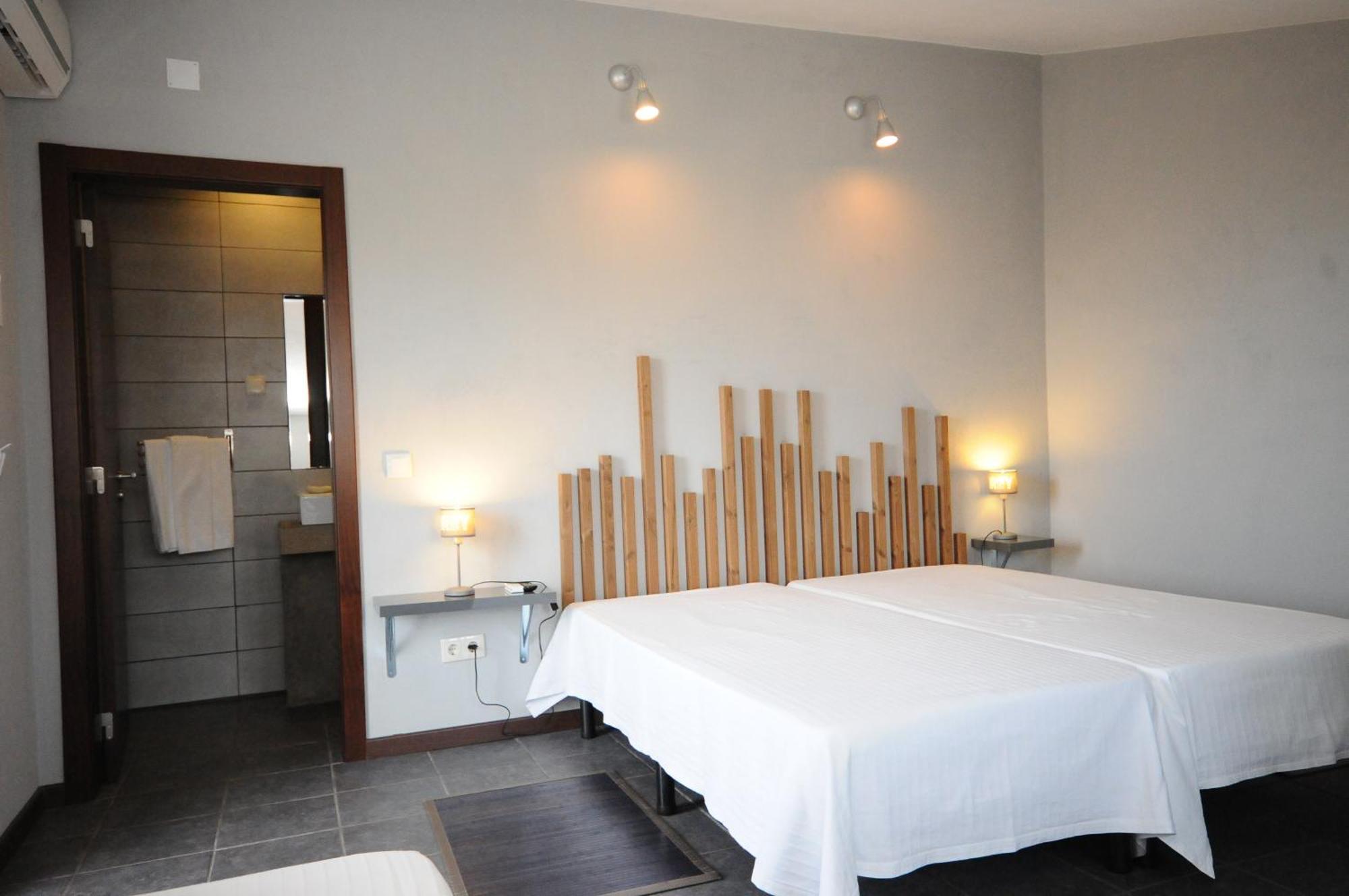 Triple Room with Private Bathroom