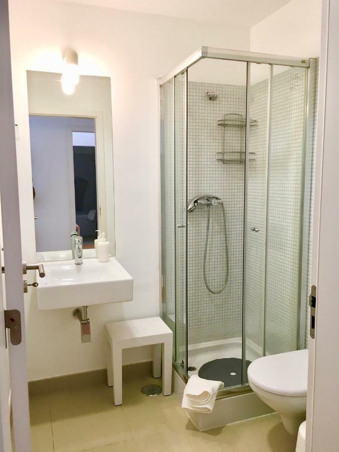 Apartamento com Varanda