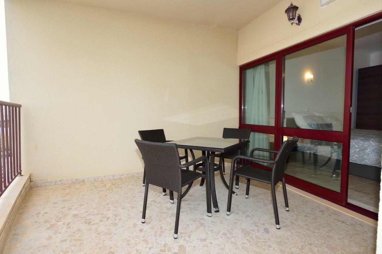 Apartment with Sea View,858338066:JPEG