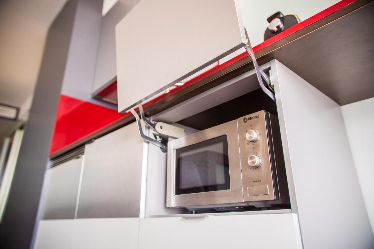 Deluxe Suite with Frontal Sea View (2 Adults + 2 Children up to 12 years old)