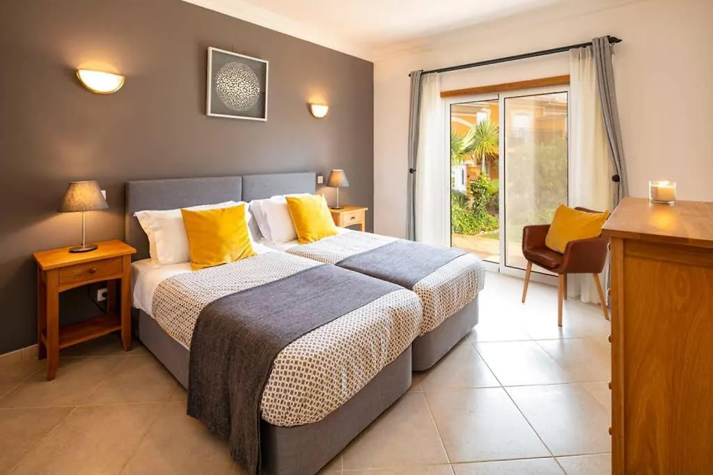 Luxury Apartment With Free Use Of Pool, Gym And Spa-1