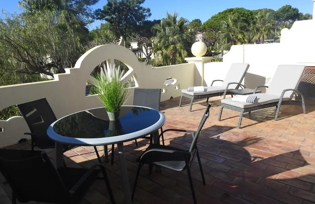 Beautiful 2-Bed Villa In Quinta Do Lago With Pool-1