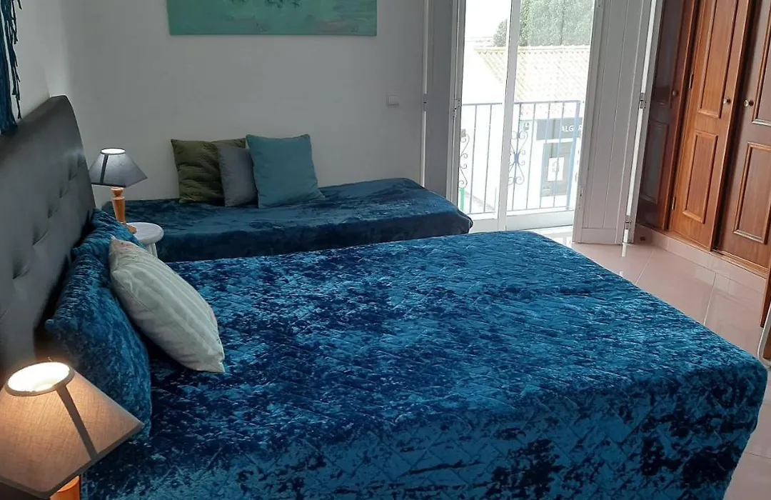 Sagres Sunny Room With Private Bathroom 300M From The Beach-1