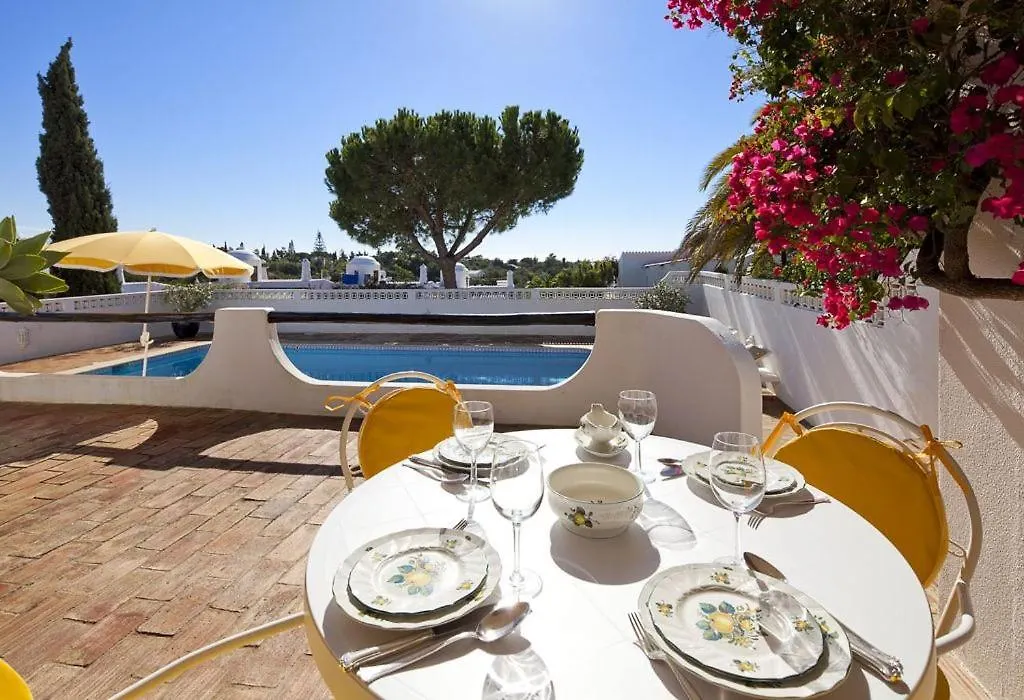 2 Bedroom Villa In Carvoeiro With Heated Pool Walking Distance To Resort And Beach-1