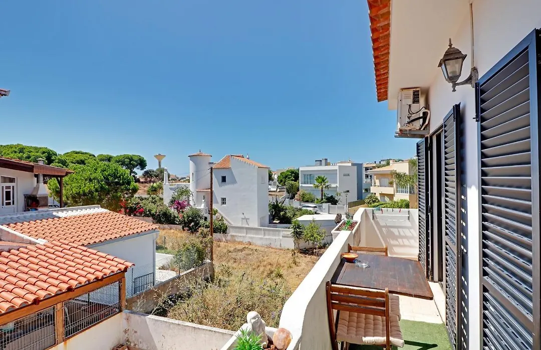 Faro Airport Flats By Homing-1