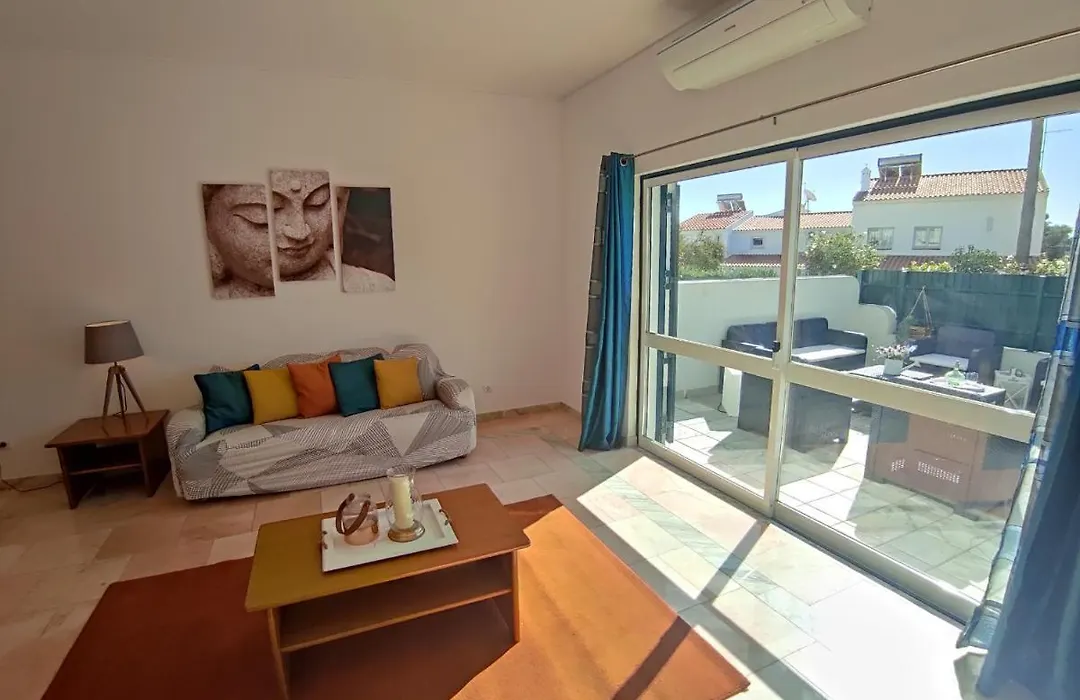 Vila Magna Near The Strip With Bbq, Ac, Balcony, Parking, 4 Tvs And Free Wifi-1