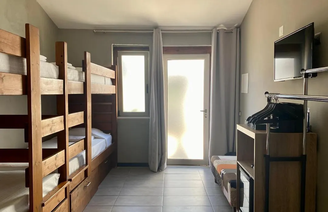 Lost & Found - Guesthouse & Suites-1