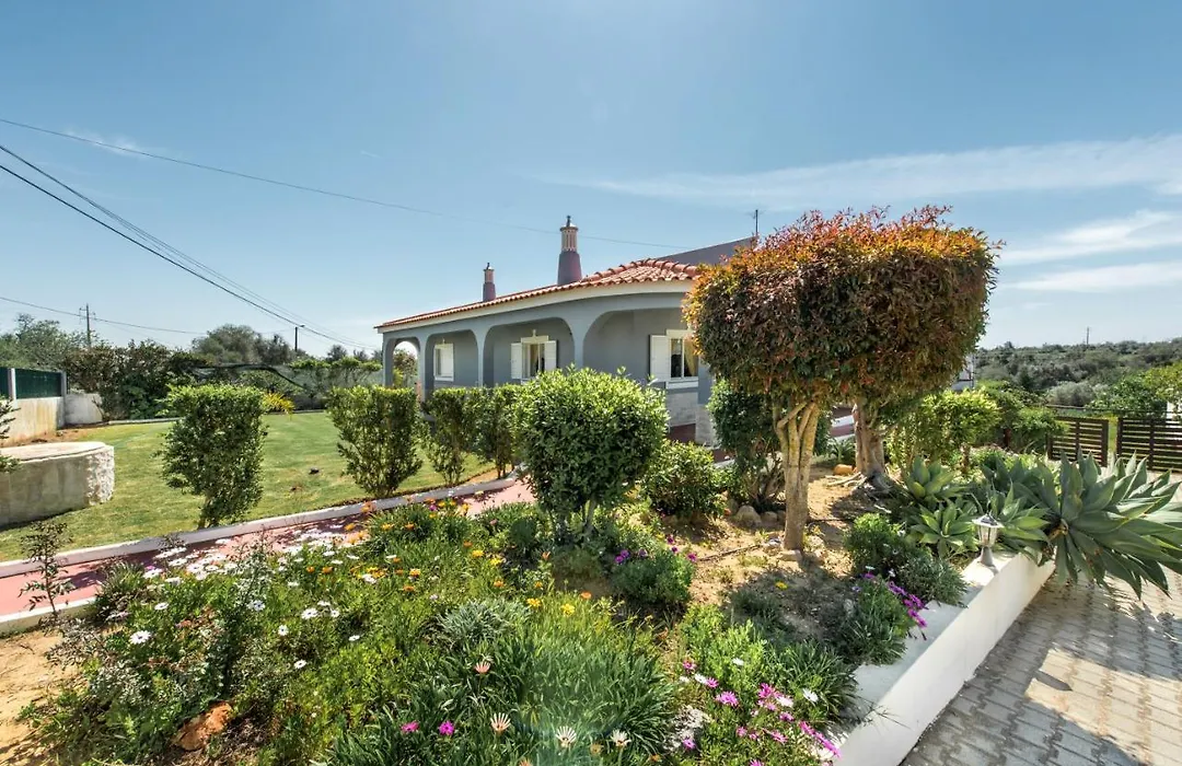 Spacious 5Br Family & Group Villa With Private Pool & Games Room-1
