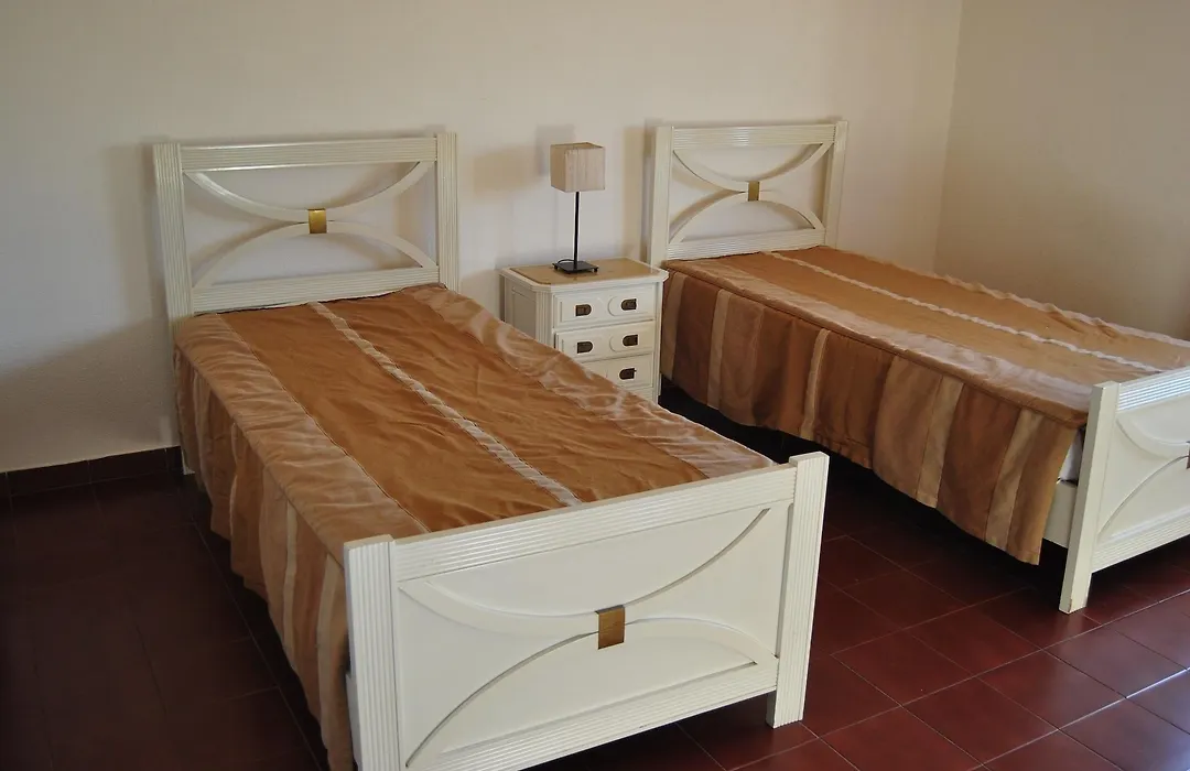 Apartamentos Olhos Do Mar-1