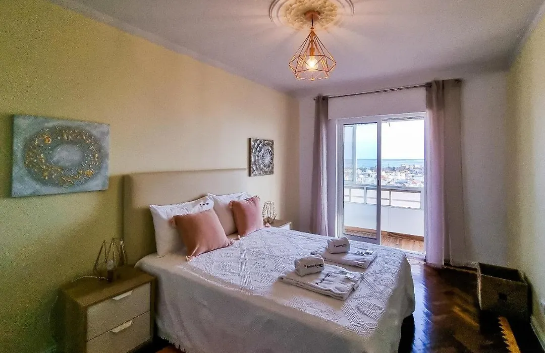 Downtown Seaview Faro-1