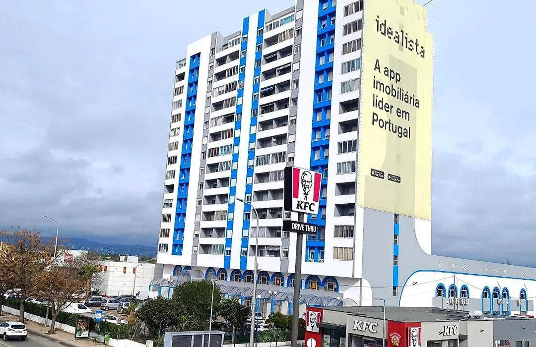Ricardo Rolao Vista Mar - Edificio Oasis - Bedrooms-1