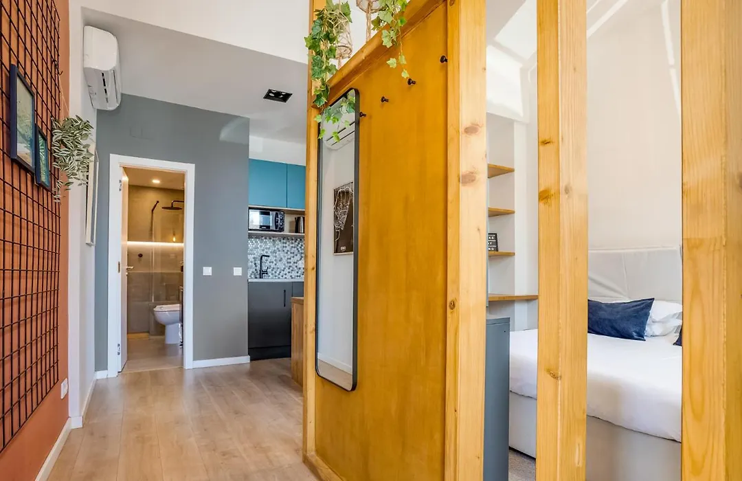 Hostellicious Studio-1